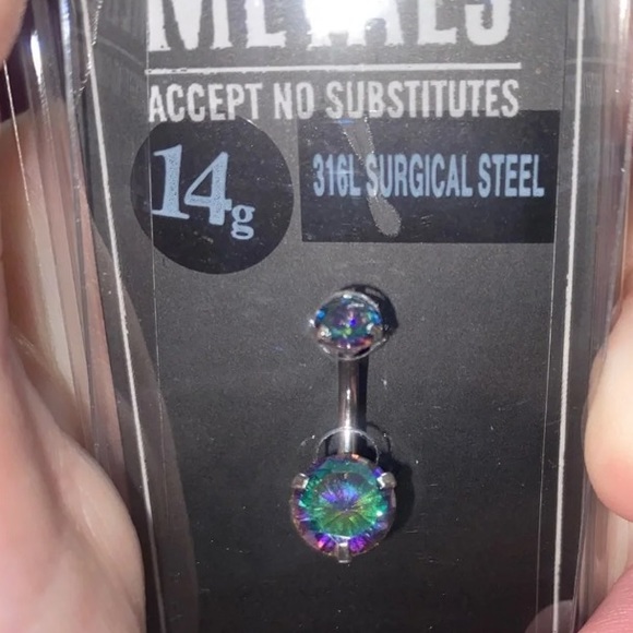 Belly Rings - Picture 5 of 9